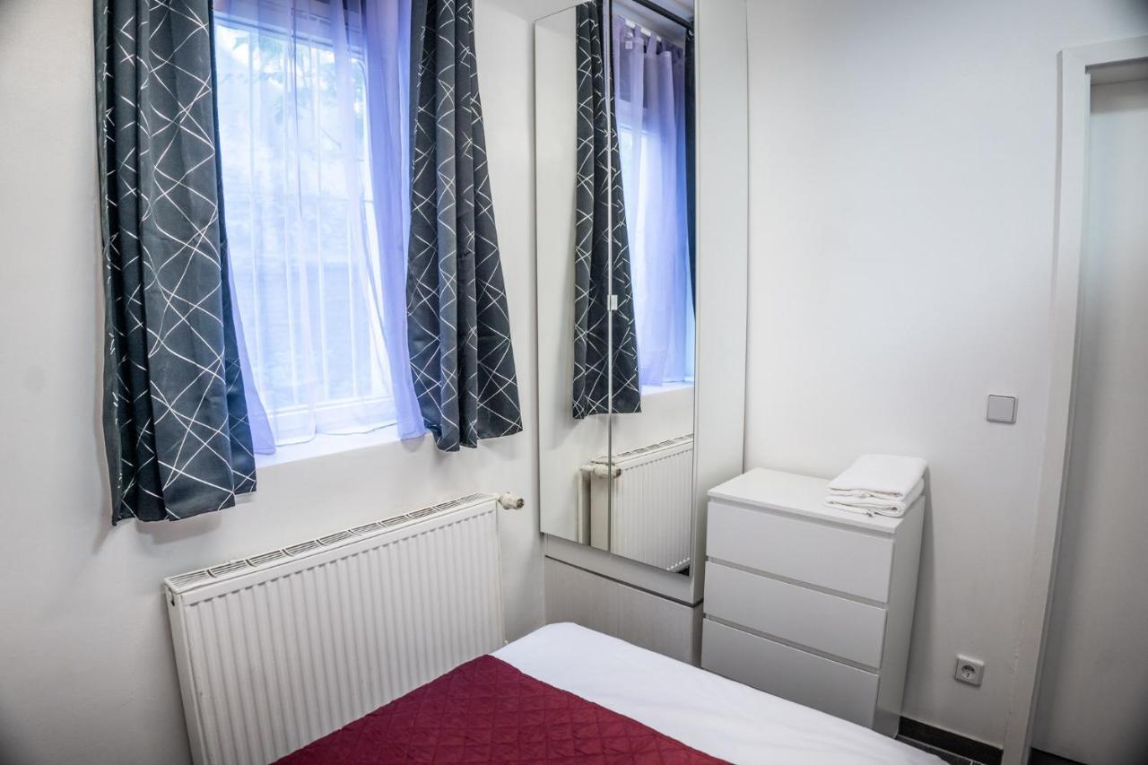 One Way Apartment Berlin Exterior photo